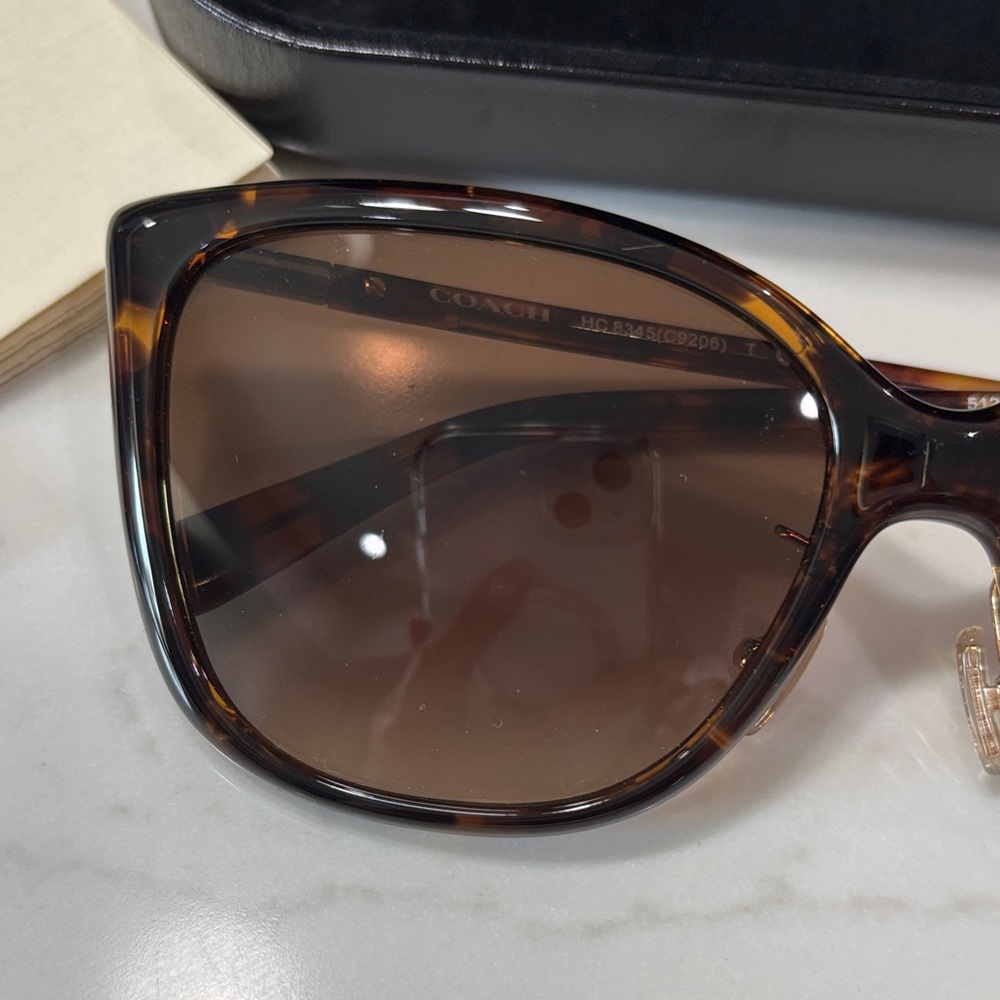 Coach Brown Tortoise Cat-Eye Sunglasses with Brown Gradient Lenses - Picture 2 of 14